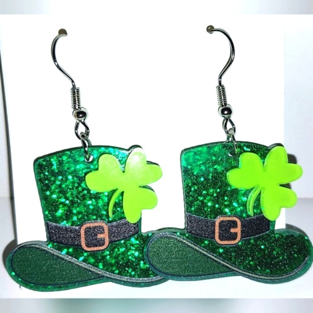 Super cute St Patrick's lucky green earrings